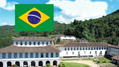 A maior fazenda: Com 6.000 m², 52 quartos, 12 salões e 365 janelas, a Fazenda Santa Clara em Minas Gerais guarda séculos de história