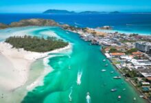 Cabo Frio é destaque da Região dos Lagos, com Praia do Forte, Ilha do Japonês e dicas para curtir a alta temporada com boa estrutura, lazer e visual caribenho.