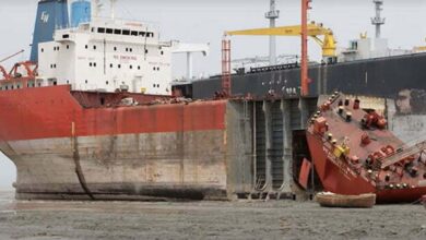 O fim dos gigantes Como navios colossais são