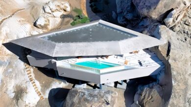 O resort mais impressionante da Arábia Saudita, o Desert Rock Resort, combina luxo, spa panorâmico e experiências únicas no deserto de Hejaz, redefinindo o turismo sustentável com arquitetura esculpida na montanha e vistas de tirar o fôlego.