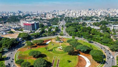 Ranking dos cinco bairros mais populosos de São Paulo segundo o censo de 2022, destacando população, localização e desafios de cada distrito