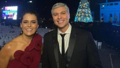 Adriana Araújo e Joel Datena no Natal Para o Bem. Foto: Band