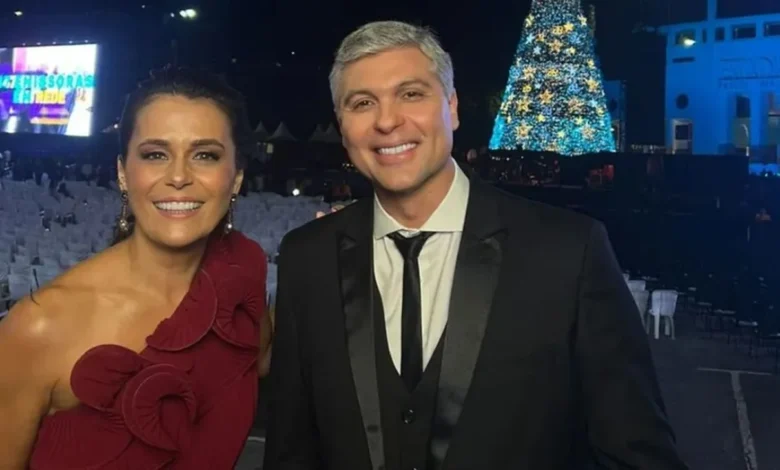 Adriana Araújo e Joel Datena no Natal Para o Bem. Foto: Band