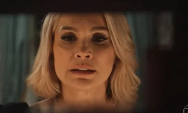 Sandra (Flávia Alessandra). Foto: Reprodução/Globo