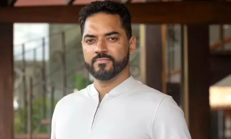 Thomás Aquino como Ronei Soares. Foto: Manoella Mello/Globo