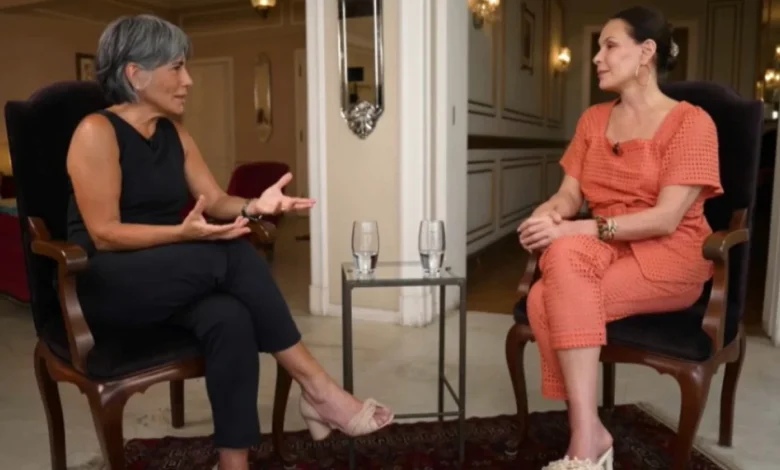 Gloria Pires e Carolina Ferraz. Fotos: Divulgação/RECORD