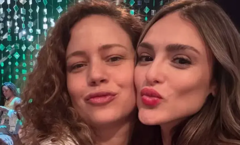 Leandra Leal e Isabelle Drummond. Foto: Reprodu&ccedil;&atilde;o/Instagram