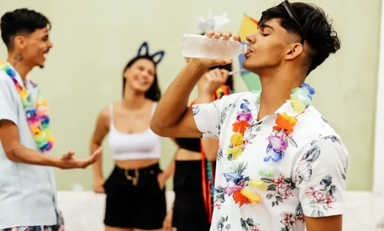8 cuidados básicos para curtir o Carnaval sem perder de vista a saúde