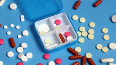 Kit ressaca: entenda os perigos de misturar álcool e medicamentos