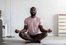 Comece a meditar: 4 dicas para colocar a prática na rotina