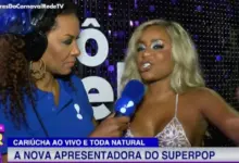 Cari&uacute;cha em entrevista ao Bastidores do Carnaval/RedeTV!