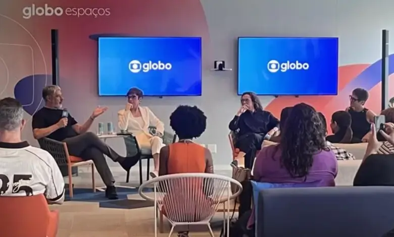 Coletiva com jornalistas da Globo. Foto: Divulga&ccedil;&atilde;o/Globo