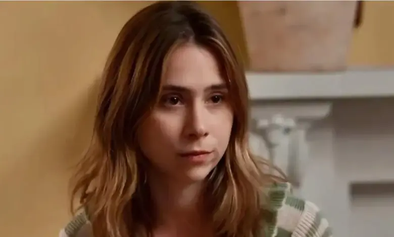 Luc&eacute;lia (Daphne&nbsp;Bozaski). Foto: Reprodu&ccedil;&atilde;o/Globo