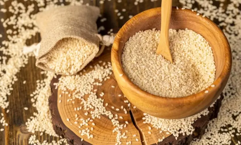 Semente pequena e poderosa: conheça os benefícios surpreendentes do gergelim para a saúde