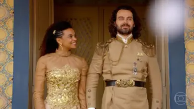 Lucy Ramos e Carmo Dalla Vecchia em cena de Cordel Encantado. Foto: TV Globo