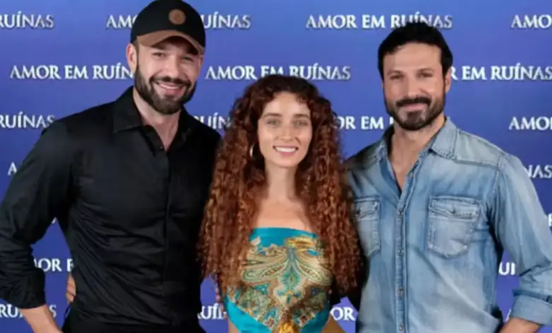 Sergio Marone, Let&iacute;cia Laranja e Murilo Cezar. Foto: Divulga&ccedil;&atilde;o/Seriella Productions