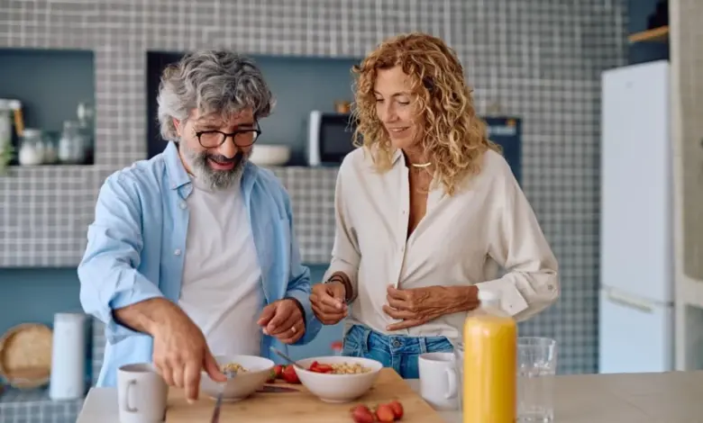 Longevidade: por que proteínas e cálcio se tornam ainda mais importantes após os 40 anos