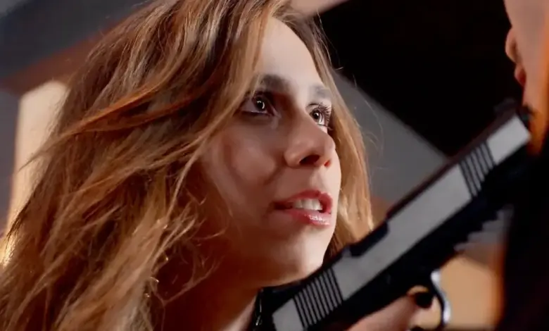 Lucélia morre atropelada por Arminda na reta final de 'Três Graças'