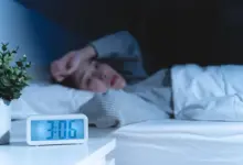 Dormir mal engorda? Entenda a relação com o metabolismo