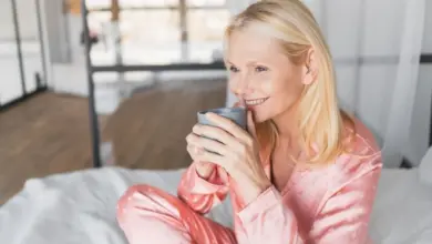 Metabolismo na menopausa: 3 chás que ajudam ativar o gasto energético