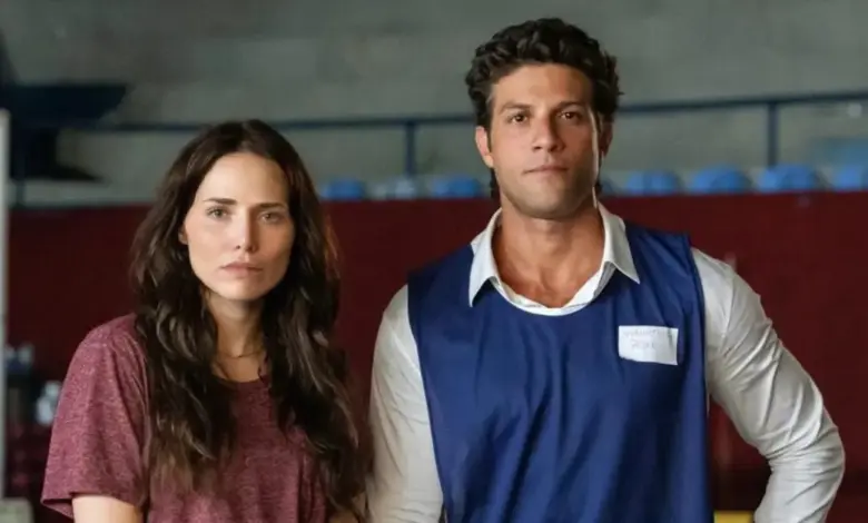 Chay Suede vira rosto recorrente dos mocinhos das nove na Globo
