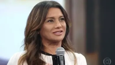 Dira Paes deve protagonizar 'Lá na Minha Terra' na Globo