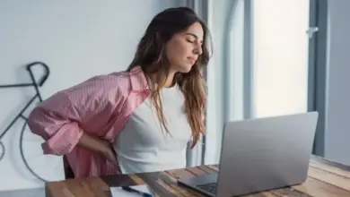 O corpo costuma dar sinais de que está sofrendo com a falta de movimento, mas muitas vezes esses alertas são ignorados (Imagem: PerfectWave