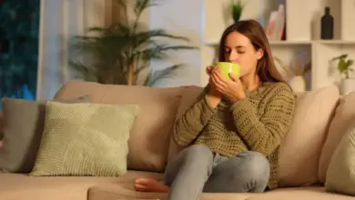 Os chás podem ser grandes aliados no inverno, especialmente no alívio de desconfortos causados por gripes e resfriados (Imagem: Pheelings media