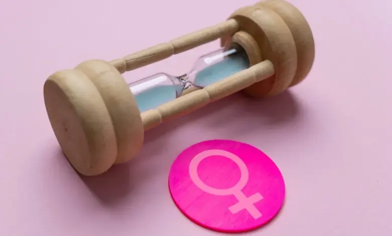 Disfunções da tireoide também podem provocar manifestações semelhantes à menopausa (Imagem: izzuanroslan
