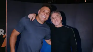 "Domingão com Huck" revisita infância e carreira de Ronaldo Fenômeno