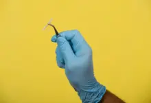 "Chips da beleza" podem trazer consequências importantes para a saúde quando utilizados sem indicação médica (Imagem: Celso Pupo