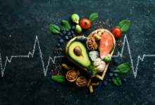 Escolhas diárias na alimentação influenciam diretamente a prevenção de doenças cardiovasculares (Imagem: YARUNIV Studio