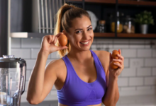 Rico em proteínas e nutrientes essenciais, o ovo é um aliado na alimentação de atletas (Imagem: DexonDee
