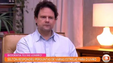 É de Casa vira palco de cobrança de Selton Mello à Globo