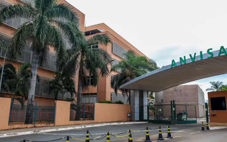 Anvisa ordena apreensão de remédio falso para câncer de mama