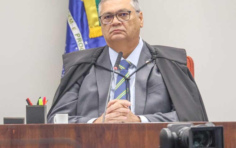 Dino revoga decisão de Mendonça e permite publicação sobre Nossa Senhora