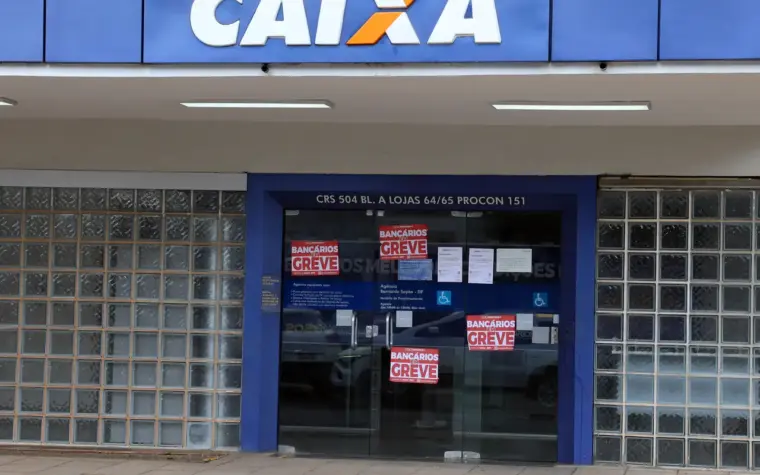 Greve na Caixa prossegue após rejeição de proposta pelos empregados