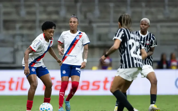 Corinthians conquista vantagem sobre o Bahia no brasileiro feminino