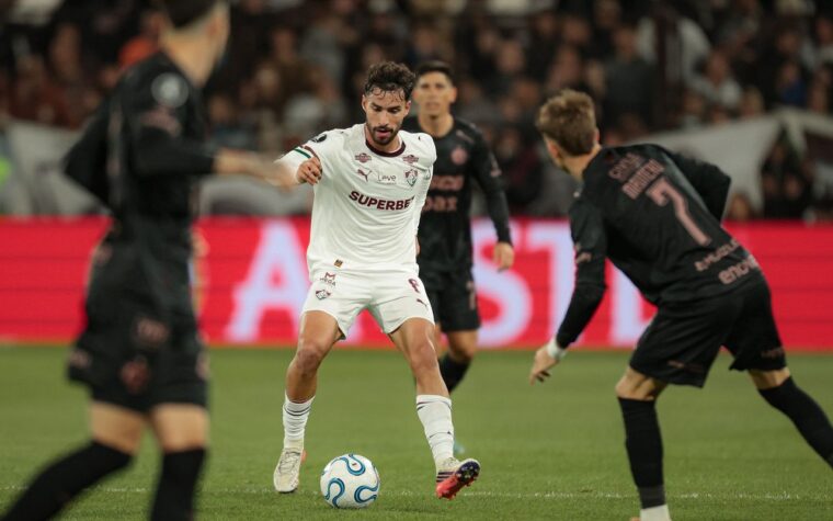 Martinelli é convocado por Ancelotti para jogos na Ásia