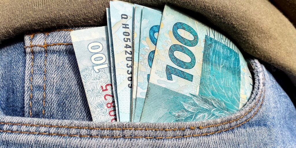 Déficit nas contas públicas dá sinais de recuperação em agosto