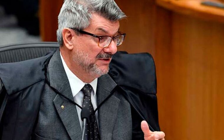 AGU solicita ao STF destituição de ministro por assédio