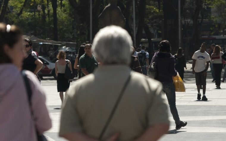 Idosos superam crianças em número no estado de São Paulo