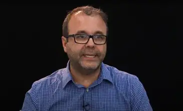 Regulamentação autônoma de IA pode ameaçar saúde e democracia