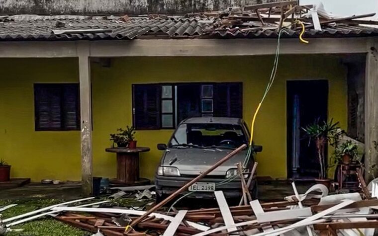 Desaparecimento de quatro pessoas no RS após forte temporal