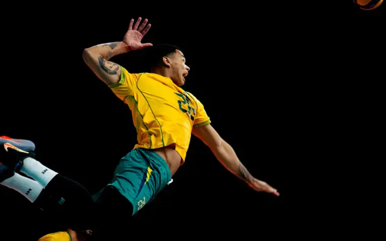 Brasil vence Colômbia e mantém 100% no Sul-Americano de vôlei