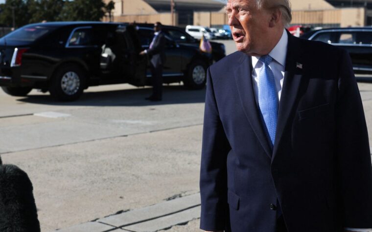 Trump comenta sobre carta de Flávio Bolsonaro e se afastará