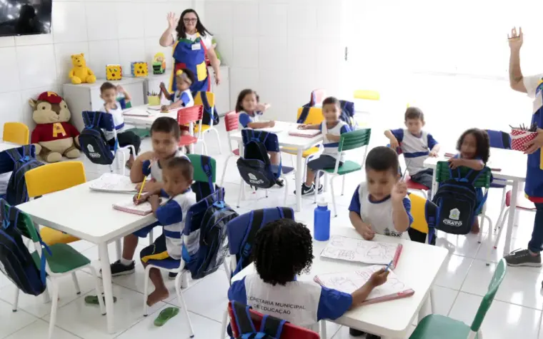 Creches em Recife abrirão no domingo para apoiar pais eleitorais