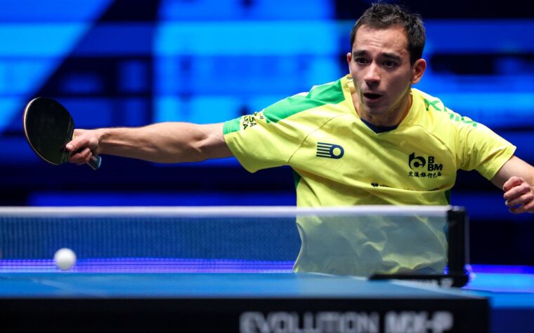 Calderano enfrenta jogador alemão no China Smash após duas vitórias