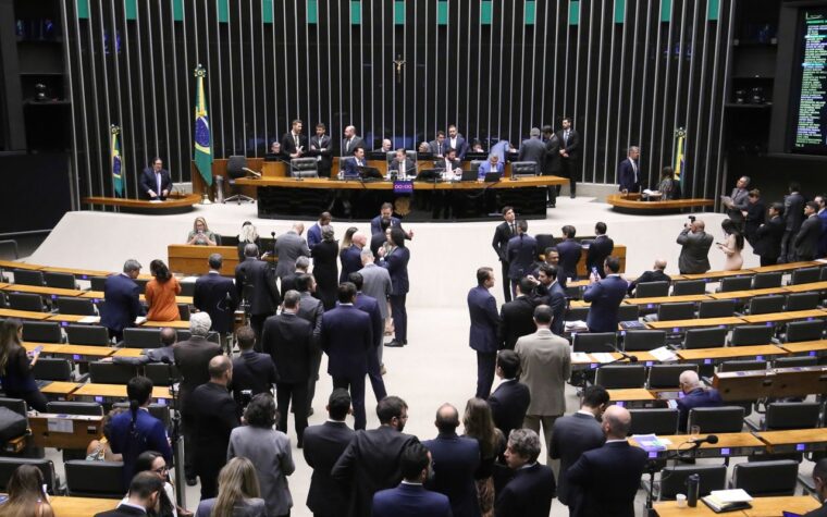 Mulheres no Congresso Nacional alcançam maior representatividade