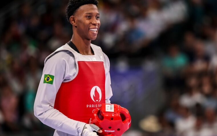 Henrique Marques conquista ouro no Grand Prix de taekwondo